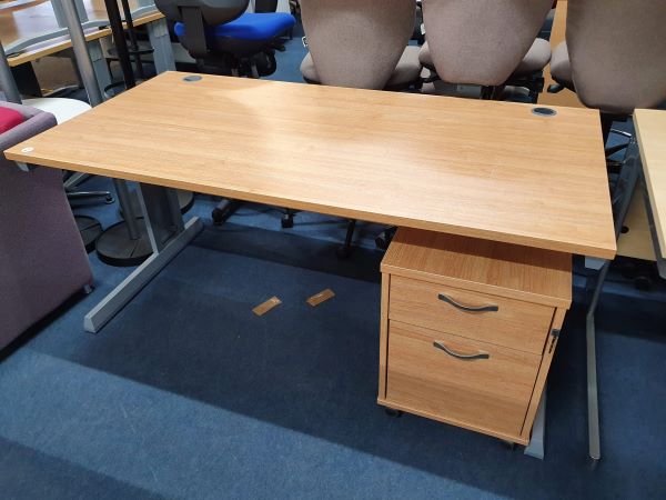 second hand dams oak desk