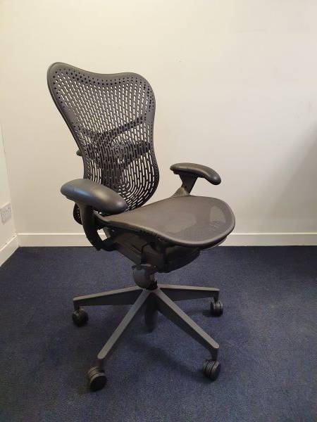 Used Herman Miller Mirra 2 Chairs, Triflex Back model, in stock June 2021 in our huge Glasgow Showroom