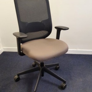 Used Orangebox Do Task Chair