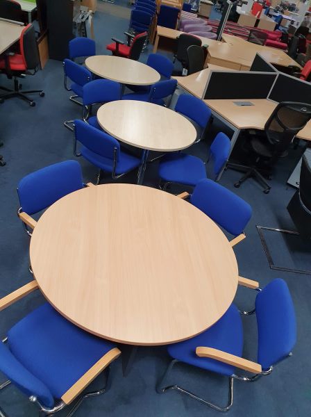Used Round Tables and Chairs