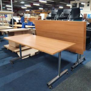 used flip top tables in light cherry