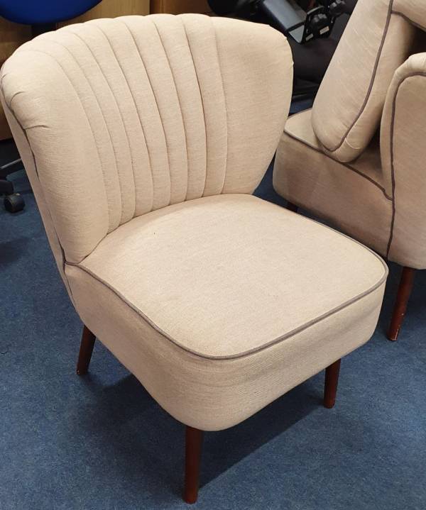 Used Soft Seating, Cream Lounge Chairs