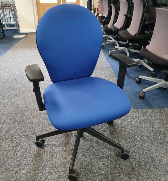 blue task chair, height adjustable arms, 3 lever mechanism