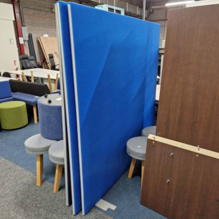 used freestanding screens in blue