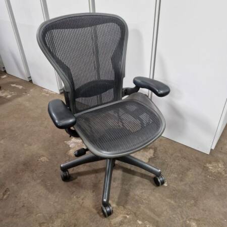 herman miller aeron used, front right view